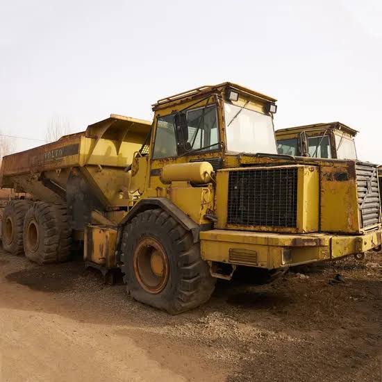 Volvo A25C 6x6 Off-Highway Truck