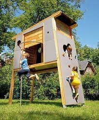 Con los juegos al aire libre se pretende que los niños aprendan de la forma más divertida. Aussenspiel Raumkonzepte Kinder Unter 3 Wehrfritz Gmbh Casa Del Arbol De Ninos Casa De Juegos Exterior Casa De Juegos Para Ninos