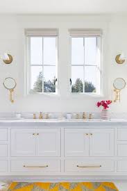 Benjamin Moore Simply White Cabinet This Guest Bathroom Features Custom Cabinetry Painted In Benja Amazing Bathrooms Trendy Bathroom Discount Bedroom Furniture