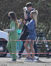 1.2 short biography, height, weight, dates: Corrie Spoiler Mollie Gallagher And Harry Visinoni Join The Soap S Young Cast Filming Outdoors Diazhub