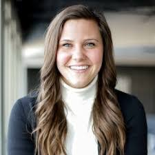 Alexis Hanson's Instagram, Twitter & Facebook