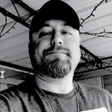 Justin Sandlin's Instagram, Twitter & Facebook