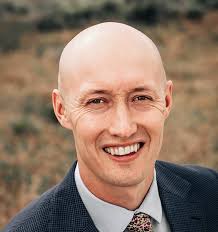 Earl & Edwards, PLLC