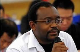 Patrice Nganang: Albert Nguidjol rÃ©agit Ã la sortie d'Achille Mbembe