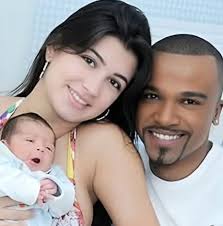 Alexandre Pires anuncia nascimento do neto e surpreende fãs com o nome  escolhido: Ravi ❤️ ....Veja nos Comentários ⬇️