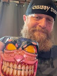 It's time for our woooooorld-famous Friday night cheers post and I'm back  home from my Marella Caribbean cruise (which was fantastic). So, wherever  you are, whatever you're doing, raise those cups /