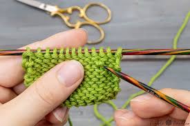 Перевод слова knit, американское и британское произношение, транскрипция, словосочетания, однокоренные слова, примеры использования. Magic Knot The Easiest Way To Join A New Ball Of Yarn In Knitting Video
