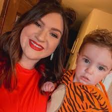 Hailey Curry (@hayybailsss)