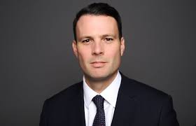 Savills makes 'major hire' to lead new SW London sales division