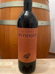 A red blend from languedoc, france. 2018 Les Vignerons De La Mediterranee Vin De Pays D Oc La Cuvee Mythique France Languedoc Roussillon Vin De Pays D Oc Cellartracker
