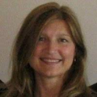 Tina Putnam's Instagram, Twitter & Facebook