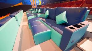 The family friendly auditorium, playplus, offers families a conducive cinematic experience, where both parents and children are free to engage with one. Golden Screen Cinemas Ioi Mall Puchong Seating Ferco