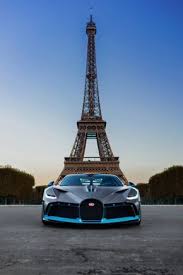 Epingle Par Lucas Design Sur Cars En 2020 Ecran Voiture Bugatti Voiture