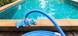 How to Vacuum Your Swimming Pool – Queen Pools and Spas