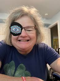 I just "give" it one eye. (touch the screen)