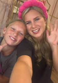 Lily Garner's Instagram, Twitter & Facebook