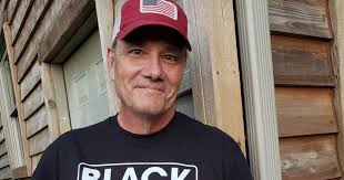 Real Green People: Shawnee Community College biology professor Tony Gerard 