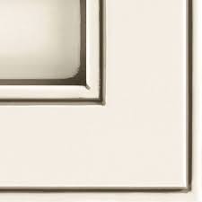 A Bright White Opaque Glazed Cabinet Finish Creating A Smooth Clean Look Topped With A Warm Dark Kitchen Cabinets White Glazed Cabinets Best Kitchen Cabinets