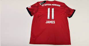 Sein vertrag in leipzig ist noch bis 2022 datiert. James Rodriguez United Charity Auktionen Fur Kinder In Not
