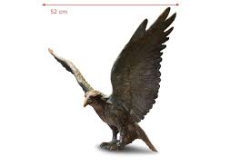 Tier tiere vogel voegel raubvogel greifvogel milan. Bronzefigur Vogel Roter Milan Patina Garden Potsdam