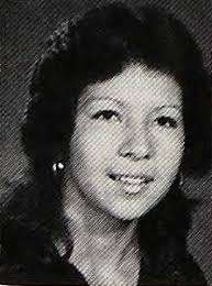 Coming up for Aug 31st: Happy Birthday to Miss Debbie Gibson! This pic was  from 2013 when Debbie was with us at Chiller Theatre. Such a sweet person.  Always been a fan