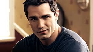 Sam Witwer |