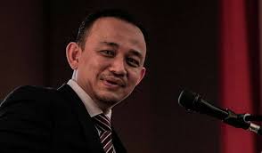 Terus fokus, konsisten, dan jalan terus. Dengan Hati Redha Walaupun Berat Dr Maszlee Malik Letak Jawatan Menteri Pendidikan