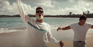 In 1991, he began to focus his career as a. La Cancion Del Verano De Ricky Martin Y Carlos Vives Cancion Bonita