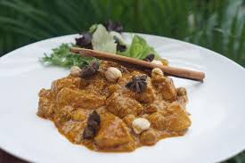 Kare ayam, salah satu masakan khas jawa yang sudah sangat popular. Tak Sulit Membuat Kari Ayam Khas India Ini Resepnya Halaman All Kompas Com