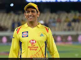 Dhoni'nin ccl için oynadığı ünlü bölümlerden biri, deval sahay'ın sheesh mahal turnuvası kriket maçlarında vurduğu her altı için ona 50 rs hediye. Ms Dhoni Will Play Ipl 2020 Will Be Retained By Csk Next Year Says N Srinivasan Cricket News