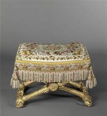 Tabouret Of The Comtesse D Artois Bedroom At Versailles This Was From The Winter Set Of Furniture Chambre Versailles Chambre A Coucher