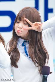 The group's six founding members are sowon, yerin, eunha, yuju, . Gfriend Umji Kpop Girls Korean Singer Kim Ye Won