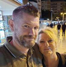 Why would the No 1 Plymouth bus, with quite a few passengers, be up