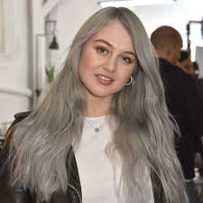 She was beautiful and glamorous. Silver Hair Idea Photos Celebrities With Gray Hair