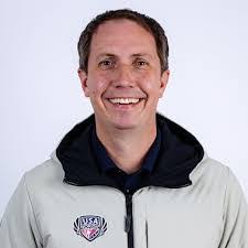 Ryan Lohnes's Instagram, Twitter & Facebook