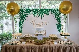 Pin By Ceyda Tetik On Delightful Dessert Tables Safari Baby Shower Boy Tropical Baby Shower Safari Baby Shower