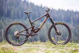 On one hand you've got a light but strong. The Complete 2021 Santa Cruz Nomad Lineup Compared Pinkbike