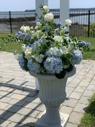 Florists and event designers are using brightly colored spray paints use vibrant pastel colors, like powder blue, lilac, and pink, for a cheerful aesthetic, or stick to metallics for an earthy, bohemian vibe. Wedding Flowers Of The Season Shelley S Flowers And Gifts
