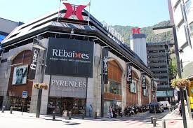 Dernier message posté le : Ideal Pour Le Shopping Avis De Voyageurs Sur Pyrenees Andorra Andorre La Vieille Tripadvisor