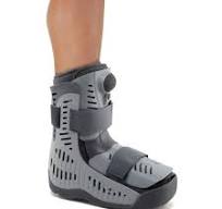 Ossur Rebound Air Walker Boot with Compression Adjustable Comfortable  Straps & Air Pump Rocker Bottom | For Ankle Sprains, Stable Fractures,  Tendon ...