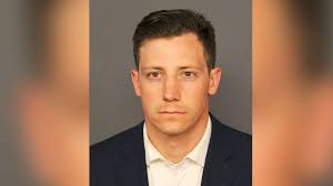 Dancing FBI agent pleads guilty to shooting, avoids jail time