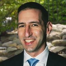 Daniel Gold's Instagram, Twitter & Facebook