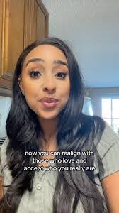 Brittney Moses's Instagram, Twitter & Facebook