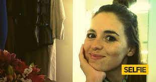 Morangos com açúcar é uma série juvenil portuguesa, da autoria da casa da criação. Sara Barros Leitao Tive 40 Centimos Na Conta Por Demasiadas Semanas Selfie