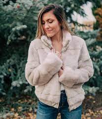 In chili pepper red, the color alone makes it a sartorial star! Coffeeshop Faux Fur Jacket Women S Coats Jackets In Light Grey Buckle
