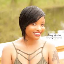 Pictures and contestant listing