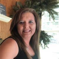 Amanda Hinkley's Instagram, Twitter & Facebook