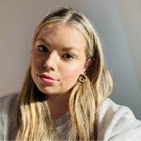 Samantha Pulliam Email & Phone Number