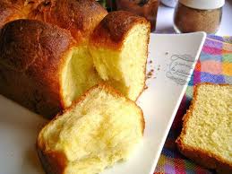 La Brioche Nanterre Ou La Brioche Boulangere Classique Brioche Brioche Nanterre Patisserie