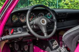 Conçue pour la compétition automobile privé,c'est l'arme fatale pour tous les amateurs de sorties en club. Porsche 964 Carrera Rs Ngt M003 Early911s En